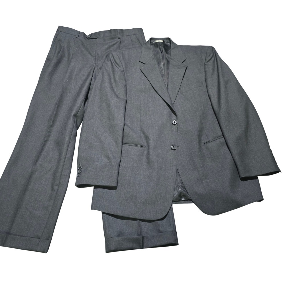 Stafford Worsted Wool Suit Men 42R 36x30 Gray 2-Button Pleated Cuffed Trousers